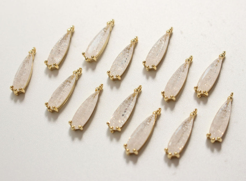 Drop Shape Cubic Stone Pendant, 14K Gold Plated, Pave CZ Charm, Necklace Making, Jewelry Making Findings ZZ070