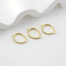 Load image into Gallery viewer, Gold Twisted Oval Connector, 18 Shiny Gold Plated Connectors 22.4*14.8mm for Jewelry Making Supply D0215