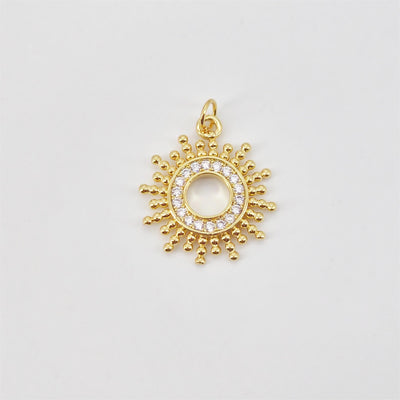 Sun Charm, Sunny Round Pendant, 18K Gold Plated Micro CZ Pave, 22mm, Necklace Making Charm, Jewelry Findings S20665