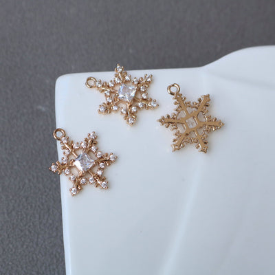 Snowflake Charm, Cubic Zircon Crystal Snowflake Pendant, CZ Earring Charms,  Real Gold Plated  Earring Charms, Jewelry Findings HL001-F057