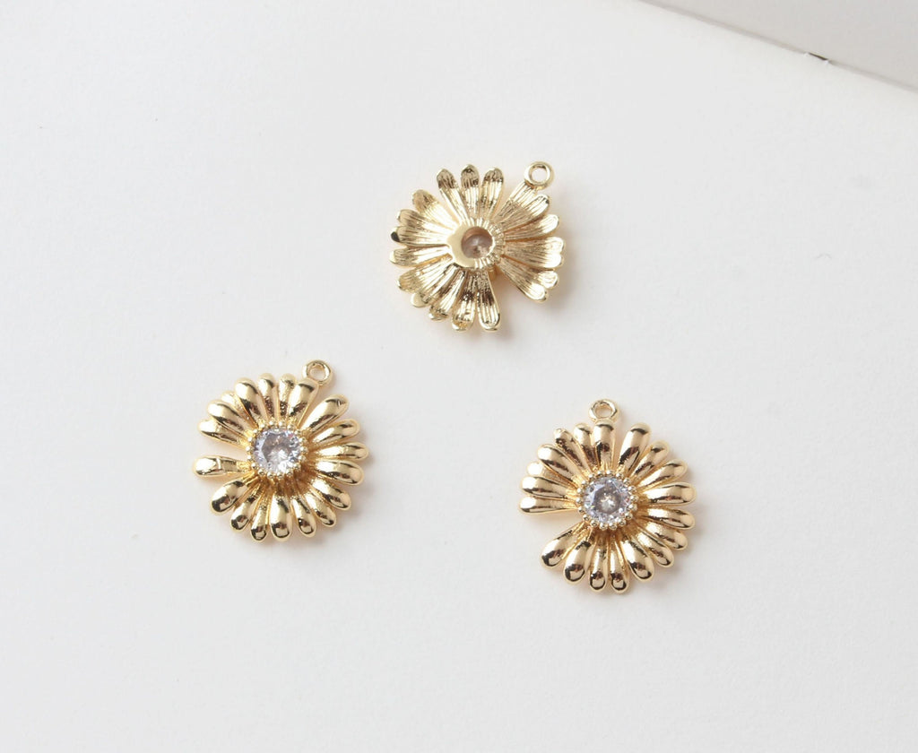 Flower Charm, 18K Gold Plated, Flower Pendant, Necklace Earring Making Charms, 18mm, Jewelry Findings ZZ084