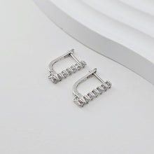 Load image into Gallery viewer, 18K Gold Plated U Shape Hoop Earring, Huggie Hoops Earring Parts, Lever Back, 18*11mm, Hoop earring for Jewelry Making D0267