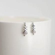 Load image into Gallery viewer, 4pcs 18K Gold Plated Ear Wires, Heart Cubic Pave Earring Hooks, Nickel Free, Fish Hooks, Ear Wires for Jewelry Making D0135