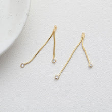 Load image into Gallery viewer, Gold Chain Tassel Pendant, CZ Pave Chain Charm, Cubic Zirconia, 18K Gold Plated Earring Chain Pendant, Earring Findings JG041