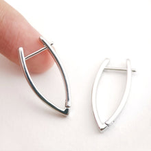 Load image into Gallery viewer, Gold V Shape Hoop Earring, 27.5*12.6mm, 18K Gold Plated Leverback Earrings, Huggie Hoops Earring D0117