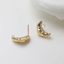 Load image into Gallery viewer, Moon Ear Post, Cow Horn Post, S925 Silver Ear Pin Nickel Free Earrings, Gold Ear Stud, Hypoallergenic Earring Findings GZ731