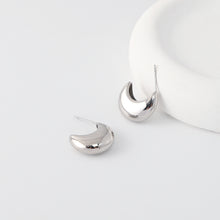 Load image into Gallery viewer, C Shape Earrings | Rhodium Plated, Silver Moon-shaped Post Earring, S925 Sterling Silver Ear Pin, Finished Earring