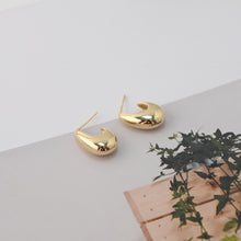 Load image into Gallery viewer, C Shape Earrings | 18K Gold Plated， S925 Sterling Silver Ear Pin, Finished Earring