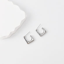 Load image into Gallery viewer, C Shape Earrings | Rhodium Plated,  Pleated Post Earring, S925 Sterling Silver Ear Pin, Finished Earring