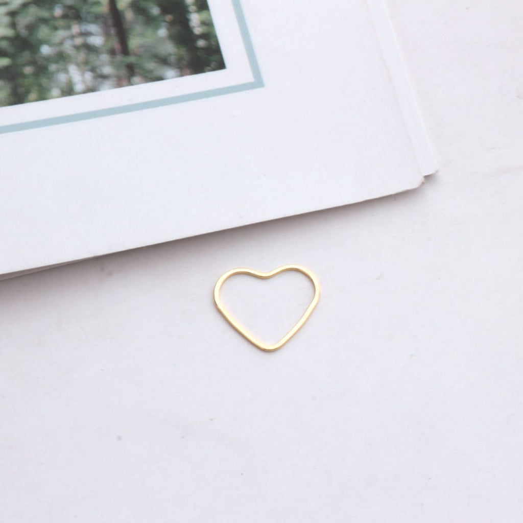 10pcs- 14K Gold Plated Irregular Circle Pendant, Openwork Heart Pendant with loop, Connectors, DIY Jewelry Making Findings BY019