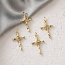 Cargar imagen en el visor de la galería, Dijes de cruz con pavé de circonita cúbica, colgante de espada, dije de cruz rosa, chapado en oro de 18 quilates, dijes para hacer collares, accesorios de joyería S890