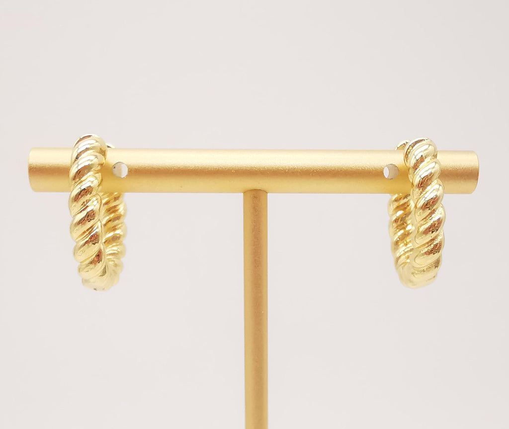 Gold Ear Hoops, 21x4mm, 18K Gold Plated Leverback Earrings, Huggie Hoops Earring S1065