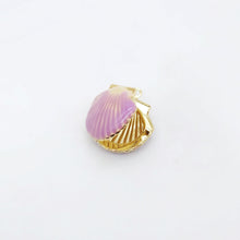 Load image into Gallery viewer, Enamel SeaShell Locket Charms, 18K Gold Plated, Shell Pendant, Beach Charm, Necklace Making Charms, Jewelry Findings S20514
