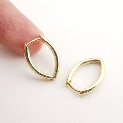 Gold Drop Shape Hoop Earring, 17*12mm, 18K Gold Plated Leverback Earrings, Huggie Hoops Earring D0127