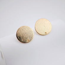 تحميل الصورة إلى عارض المعرض، أقراط دائرية بلمسة نهائية مصقولة، 15 مم، عمود ذهبي مع حلقة، مضاد للحساسية، نتائج الأقراط، لوازم صنع الأقراط يدويًا D0043