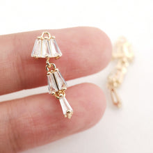 Load image into Gallery viewer, CZ Pave Leaf Charm, Cubic Pendant, Earring Charms, Real Gold Plated Brass Earring Charms, Jewelry Findings D0061