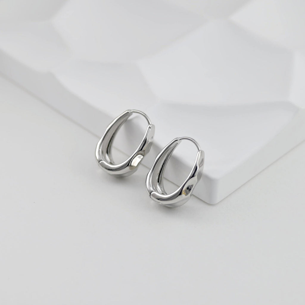 Gold Oval Ear Hoops, 18K Gold/Silver Plated Leverback Earrings, Huggie Hoops Earring D0565