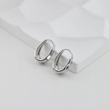 Load image into Gallery viewer, Gold Oval Ear Hoops, 18K Gold/Silver Plated Leverback Earrings, Huggie Hoops Earring D0565