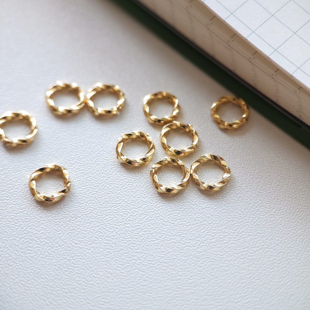 20PCS Thick Open Jump Ring, 18K Shiny Gold Plated Jump Ring Connectors 7mm for Jewelry Making Supply S734