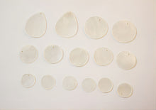 Load image into Gallery viewer, 10pcs Drop Shape Shell Pendant, Round Shape Shell Pendant, Shell Charm, Earring Making Findings, Jewelry Making Findings GK019