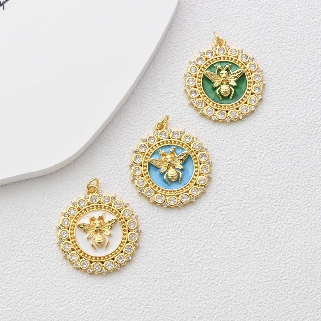 Dijes redondos de abeja esmaltados, dijes de insecto circulares con pavé de circonitas, colgante chapado en oro de 18 quilates, dije para crear collares y aretes, accesorios de joyería S1349