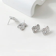 تحميل الصورة إلى عارض المعرض، قرط أذن مربع غير منتظم مع حلقة، ذهبي/فضي، أقراط فضة S925 خالية من النيكل، نتائج قرط مضادة للحساسية GE043