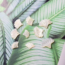 Load image into Gallery viewer, Leaf Shape Shell Pendant, Pearl Oyster Pendant, Shell Charm, Earring Making Findings, Jewelry Making Findings RY065