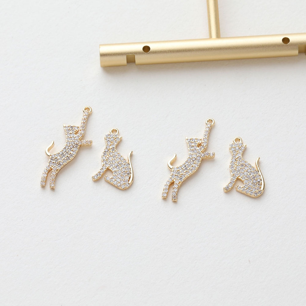 Dainty Cute Kitty Charm, CZ Pave Cat Pendant, 18K Gold Plated, Necklace Pendant Findings GZ410