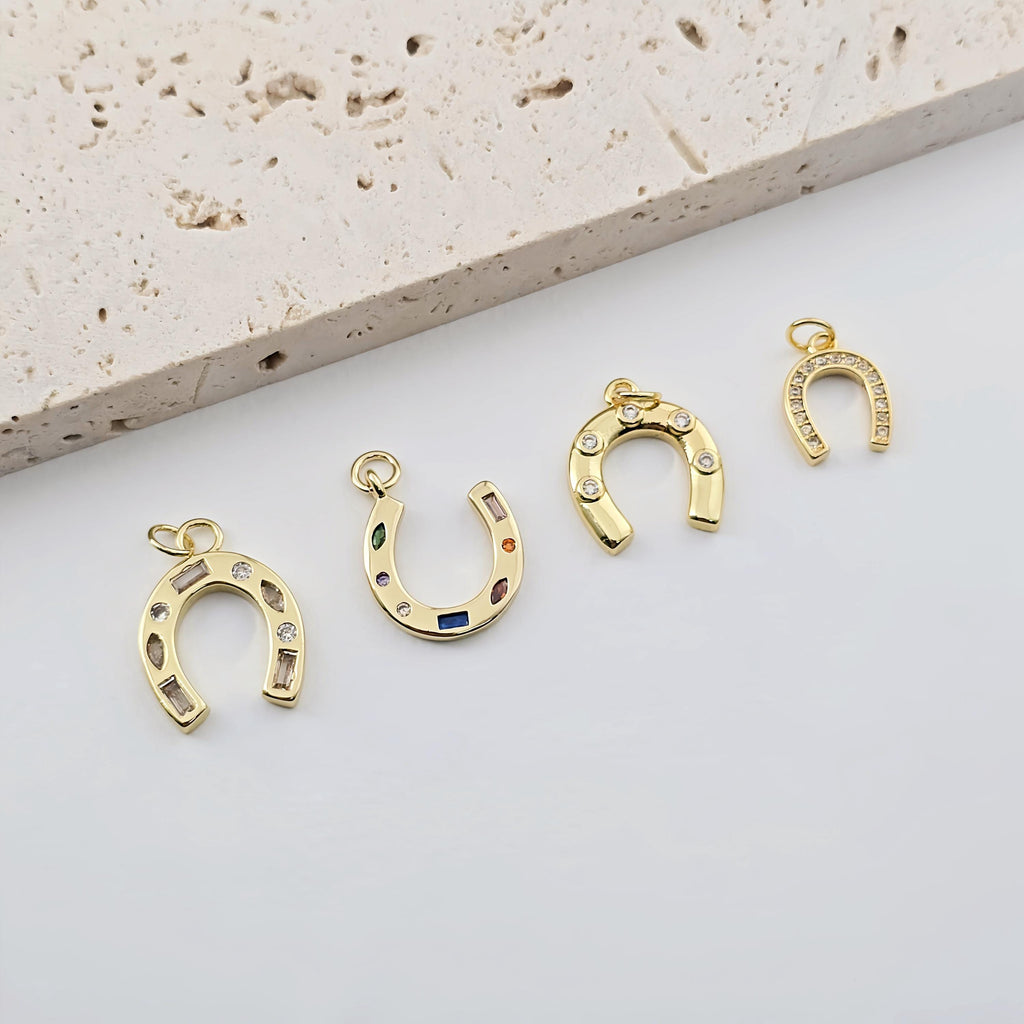 Gold Horseshoe Charm, 18K Gold CZ Pave Pendant, 18K Gold Plated, Rainbow CZ, Jewelry Findings S1281