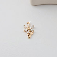 Load image into Gallery viewer, Flower Charm, Cubic Zircon Crystal Flower Pendant, CZ Earring Charms,  Real Gold Plated Brass Earring Charms, Jewelry Findings D0302
