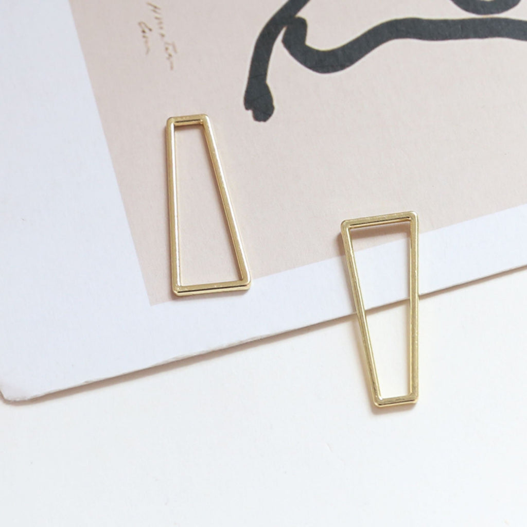 10 colgantes calados con aro, triángulo, diamante, rectangular, chapado en oro de 18 quilates, BY017