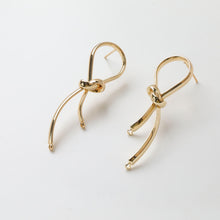 Load image into Gallery viewer, Gold Knot Earring Post, S925 Silver Ear Pin, Nickel Free Earrings, 14K Ear Stud, Tie The Knot Earring Findings GZ732