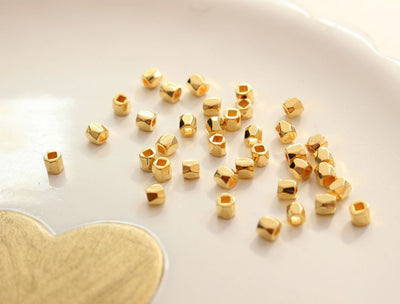 20pcs- Cube Beads, Faceted Beads, 3mm, 18K Gold Beads, Bracelet Beads, Gold Plated Spacer Beads, Big Hole, Jewelry Finding GZ181-S