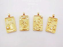Cargar imagen en el visor de la galería, Dijes de cartas del Tarot, colgantes chapados en oro brillante de 18 quilates, para hacer collares, 30 x 15 mm, accesorios para bisutería - S390