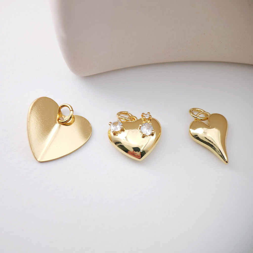 Gold Heart Charm, 18K Gold Plated Heart Pendant,  Necklace Bracelet Making Pendant S1132