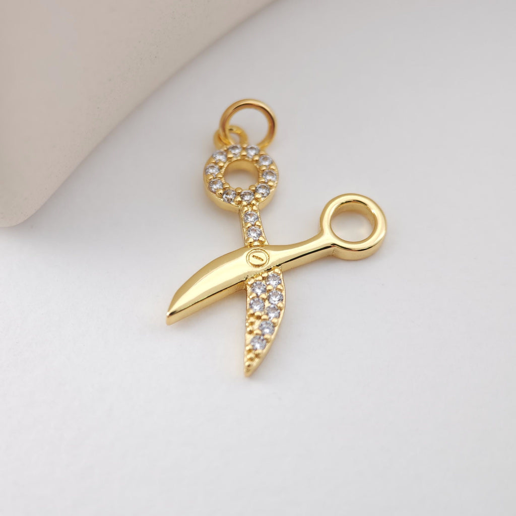 Gold Horseshoe Charm, Gold Scissors Pendant, 18K Gold Plated, CZ Pave, Jewelry Findings S1115