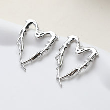 Load image into Gallery viewer, Melted Heart Pendant, Heart Charms, 14K Gold/Silver Plated Heart Pendant, Jewelry Findings GE126