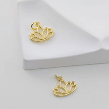 Load image into Gallery viewer, Gold Flower Charm with loops, Sunflower Charm Pendant for Bracelet Necklace Earring, Jewelry Findings S20821