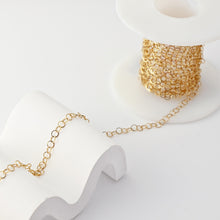 Load image into Gallery viewer, Stainless Steel Cable Chain, 4mm in Flat, 18K Necklace Link Chain, Unfinished Chain, Hypoallergenic, Necklace Making Findings GT010