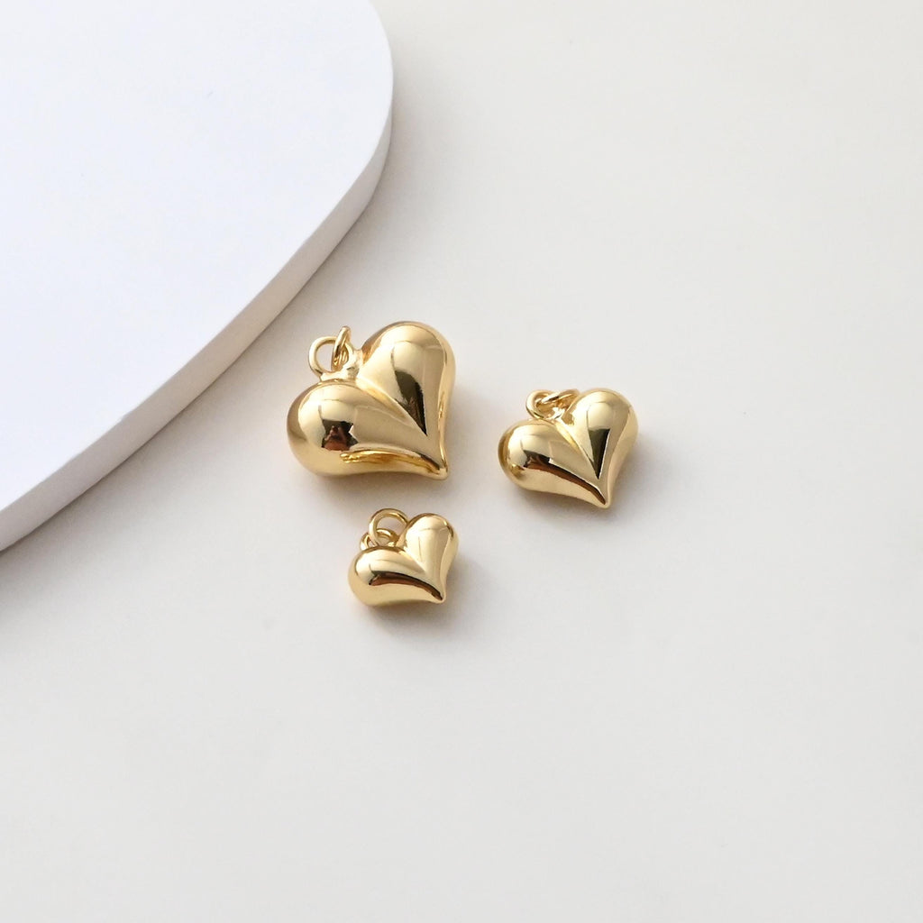 Dijes de corazón de oro, chapados en oro de 18 quilates, colgante de amor 3D, para hacer colgantes en collares y pulseras, accesorios de joyería S1380