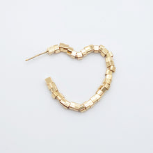 Load image into Gallery viewer, Gold Heart Earring Post, Square, Circle, S925 Silver Ear Pin Nickel Free Earrings, Vintage Ear Stud, Hypoallergenic Earring Findings ZX089