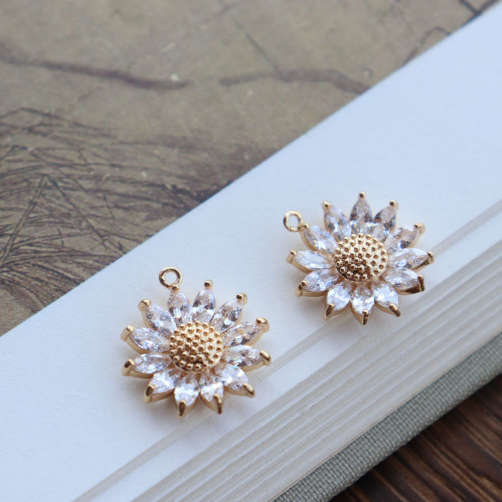 Sun Flower Charm, Cubic Zircon Crystal Flower Pendant, CZ Earring Charms,  Gold Plated Brass Earring Charms, Jewelry Findings HL013-F218