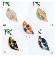 Load image into Gallery viewer, 10PCS Leave Pendant, Acetic Acid, Acetate Leaf Pendant, 10 Colors You Choose, Leaf Charm, Earring Finding MY114