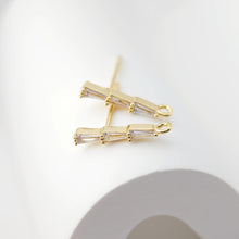 تحميل الصورة إلى عارض المعرض، أقراط أذن مستطيلة أنيقة من الزركونيا المكعبة، عمود مطلي بالذهب مع حلقة، أداة يدوية للعثور على الأقراط، لوازم صنع الأقراط بنفسك D0246