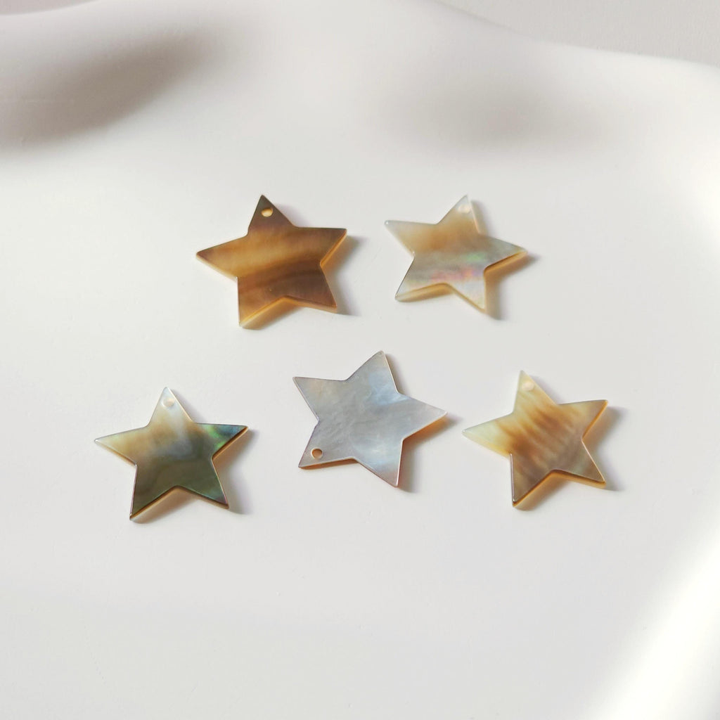 Star Black Mother-of-Pearl, MOP Shell Pendant, Engraved Black Nacre, Shell Charm, Shell Jewelry Making Findings RY043