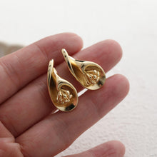 تحميل الصورة إلى عارض المعرض، أقراط زهرة مع حلقة، مطلية بالذهب عيار 14 قيراطًا، خالية من النيكل، دبوس فضة S925، أقراط أذن مضادة للحساسية GZ782