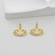 Load image into Gallery viewer, Gold Flower Charm with loops, Sunflower Charm Pendant for Bracelet Necklace Earring, Jewelry Findings S20821