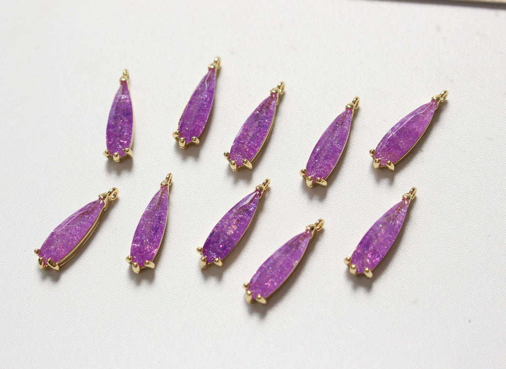 Drop Shape Cubic Stone Pendant, 14K Gold Plated, Pave CZ Charm, Necklace Making, Jewelry Making Findings ZZ070