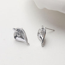 تحميل الصورة إلى عارض المعرض، قرط ذهبي على شكل ورقة قلب، أقراط من الذهب عيار 14 قيراطًا/فضة خالية من النيكل، دبابيس أذن من الفضة S925، قرط أذن على شكل قلب مع حلقة GZ715