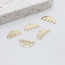 Load image into Gallery viewer, 10pcs Half Circle Connector with loops, Metal Blank, 14K Gold Plated, Semi-Circle Connectors, 21*10.5mm Jewelry Findings ZX132-D0002